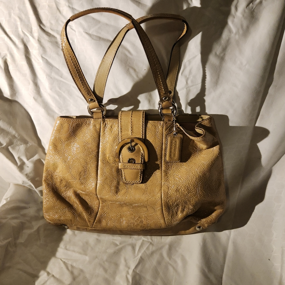 Vintage COACH tan soho stitched leather buckle handbag NWOT